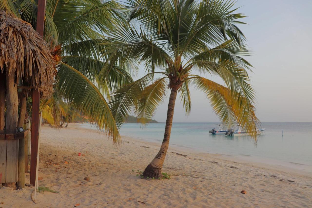 Hotel Posada Seremein ,West Bay ,Roatan Εξωτερικό φωτογραφία