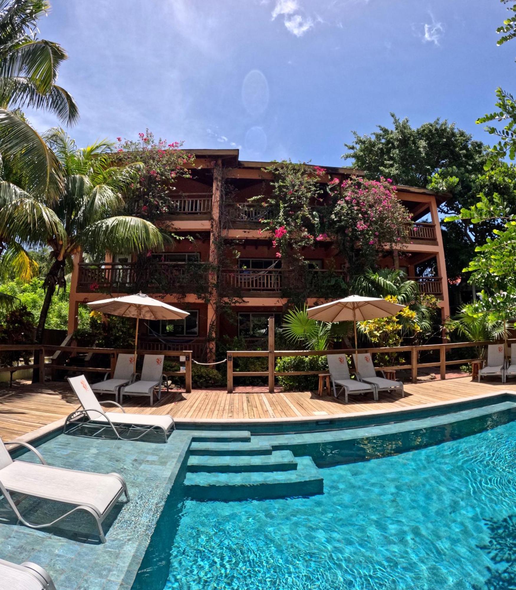 Hotel Posada Seremein ,West Bay ,Roatan Εξωτερικό φωτογραφία